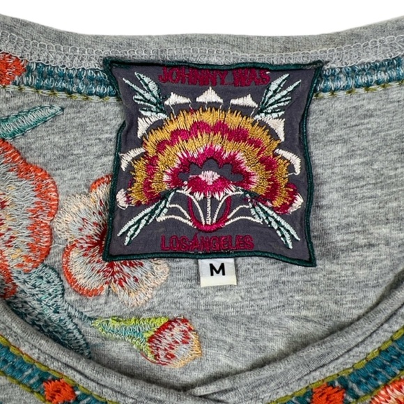 Johnny Was Aveline Scarf Flounce Tunic Short Sleeve Embroidered Silk Gray Top M - Picture 8 of 10
